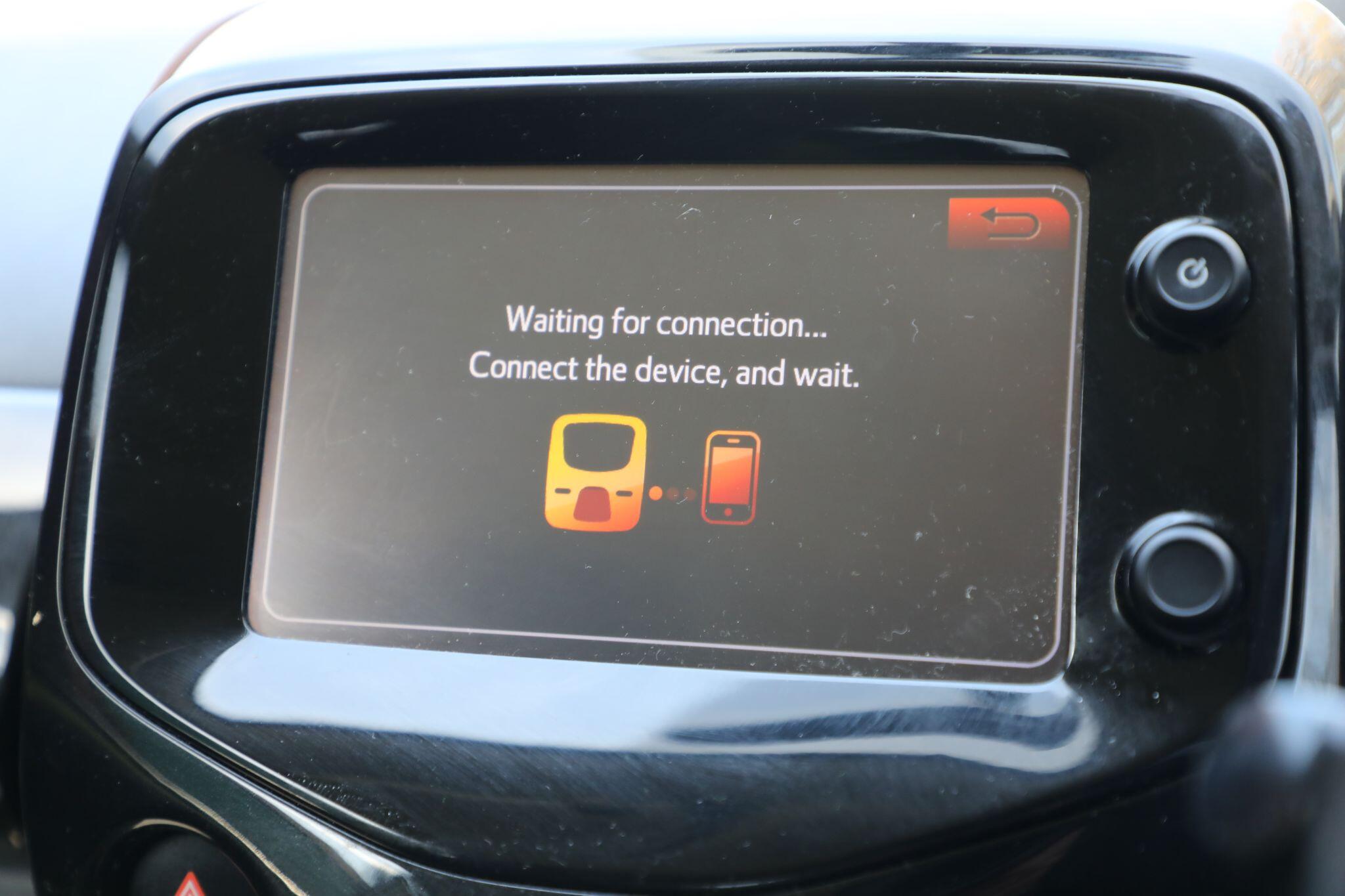 Large vehicle image